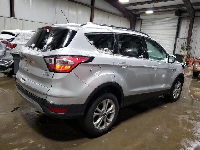 Photo 3 from auction – 2017 FORD ESCAPE SE with VIN 1FMCU9GD2HUB55938