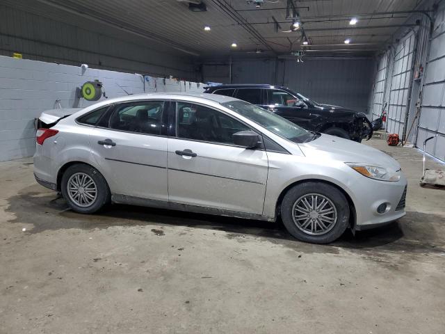 Photo 4 from auction – 2014 FORD FOCUS S with VIN 1FADP3E22EL134271