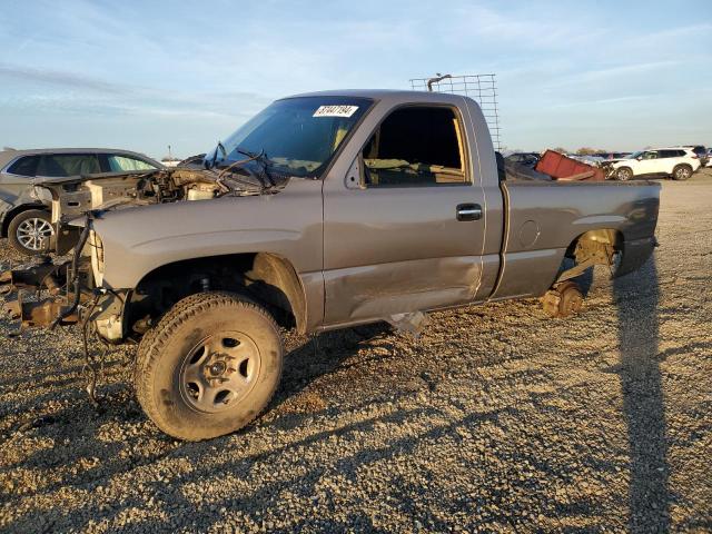 GMC NEW SIERRA 2000 with VIN 1GTEK14TXYZ273870 - Photo from auction