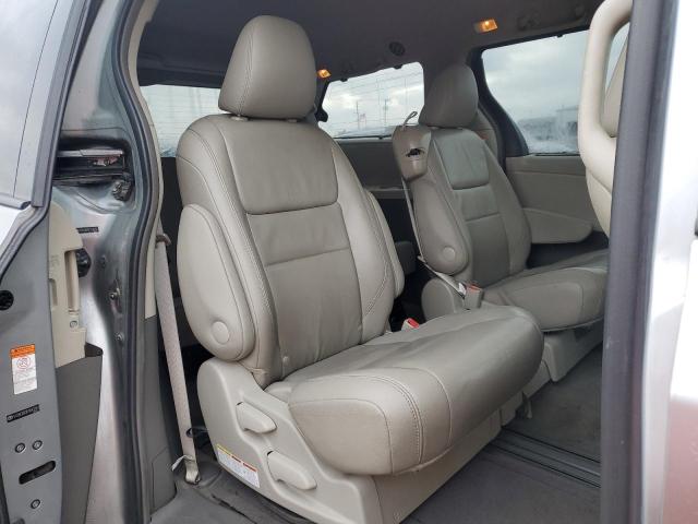 Photo 11 from auction – 2015 TOYOTA SIENNA XLE with VIN 5TDYK3DCXFS643741