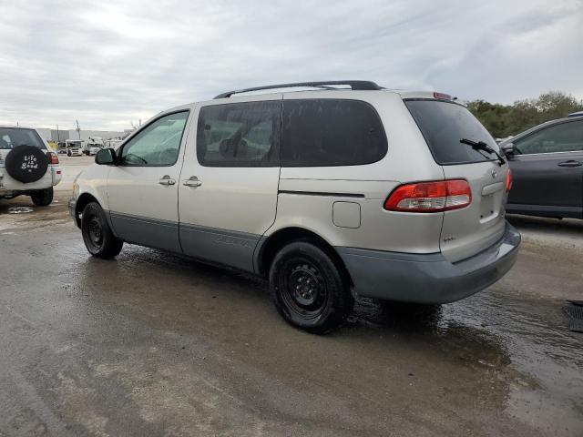 Photo 2 from auction – 2002 TOYOTA SIENNA CE with VIN 4T3ZF19C62U481203