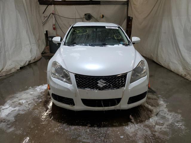 Photo 5 from auction – 2011 SUZUKI KIZASHI SE with VIN JS2RF9A3XB6111194