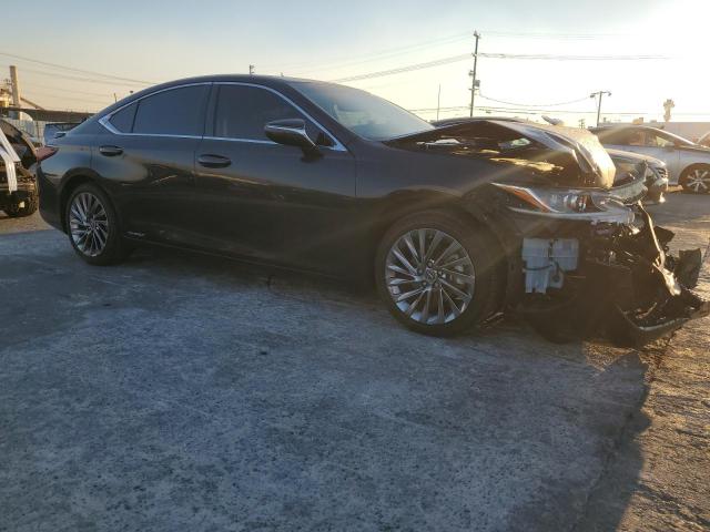 Photo 4 from auction – 2022 LEXUS ES 300H BA with VIN 58ADA1C15NU017695