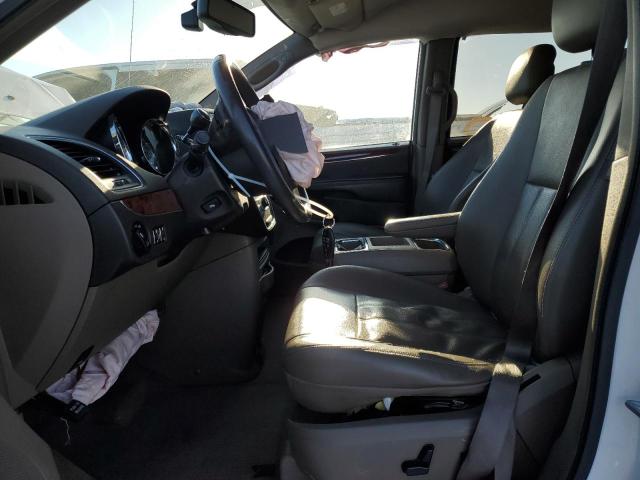 Photo 7 from auction – 2013 CHRYSLER TOWN & COU with VIN 2C4RC1CG3DR569448