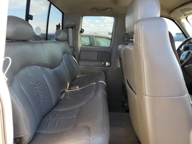 Photo 10 from auction – 1999 CHEVROLET SILVERADO with VIN 1GCEK19T5XE116374