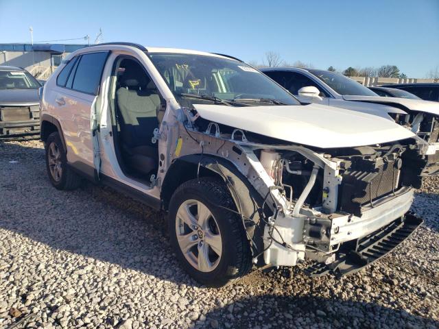 Zdjęcie 4 z aukcji – 2019 TOYOTA RAV4 XLE z VIN JTMP1RFV9KD514170