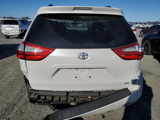 Photo 6 from auction – 2017 TOYOTA SIENNA XLE with VIN 5TDYZ3DC7HS781218