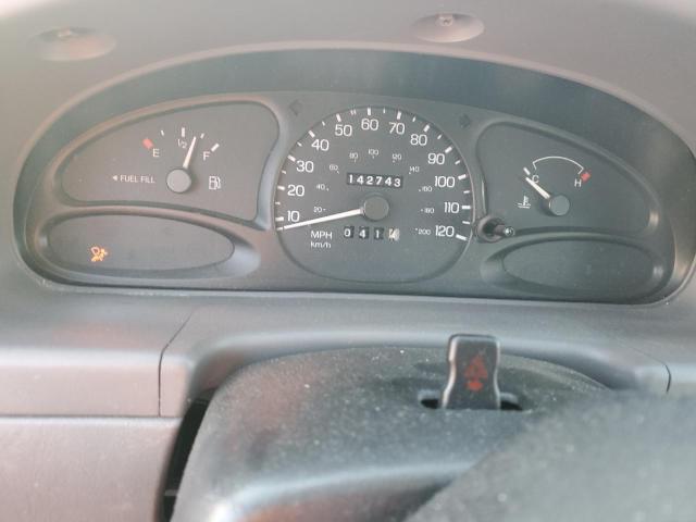 Photo 9 from auction – 1998 FORD ESCORT LX with VIN 1FAFP10P2WW303270