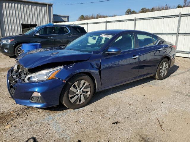 NISSAN ALTIMA S 2019 with VIN 1N4BL4BV0KC244299 - Photo from auction