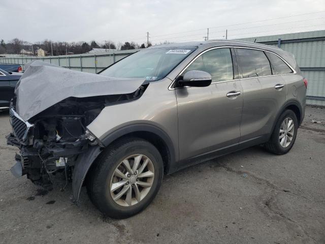 KIA SORENTO LX 2016 with VIN 5XYPG4A39GG093261 - Photo from auction