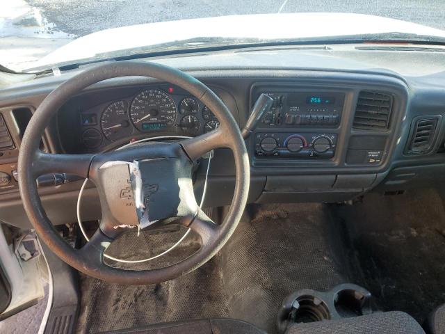 Photo 8 from auction – 2002 CHEVROLET SILVERADO with VIN 1GCEC14X22Z211712