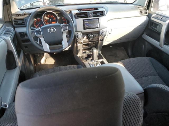 Photo 8 from auction – 2010 TOYOTA 4RUNNER SR with VIN JTEBU5JR7A5022875