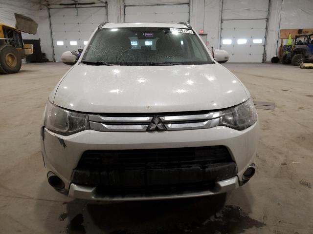 Photo 5 from auction – 2015 MITSUBISHI OUTLANDER with VIN JA4AZ3A32FZ000441