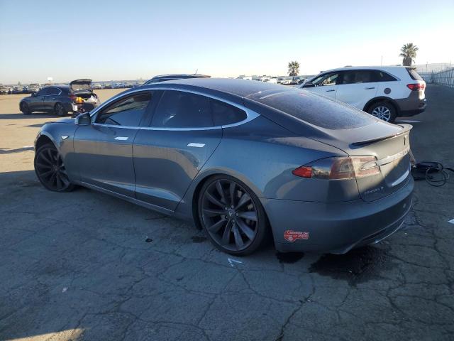 Photo 2 from auction – 2013 TESLA MODEL S with VIN 5YJSA1CP5DFP04562
