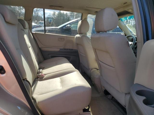 Photo 11 from auction – 2004 TOYOTA HIGHLANDER with VIN JTEEP21A340037419