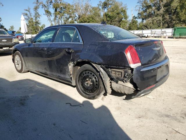 Photo 2 from auction – 2017 CHRYSLER 300 LIMITE with VIN 2C3CCAAG3HH516550