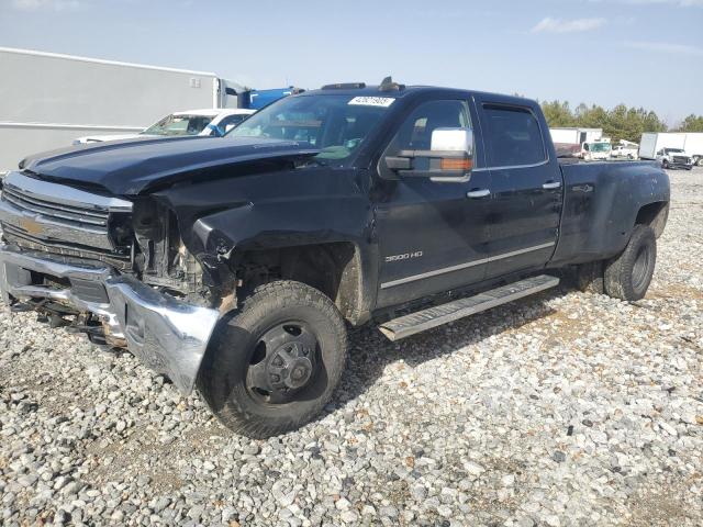 CHEVROLET SILVERADO 2015 مع رقم تعريف المركبة 1GC4K0E83FF557114 - صورة من المزاد