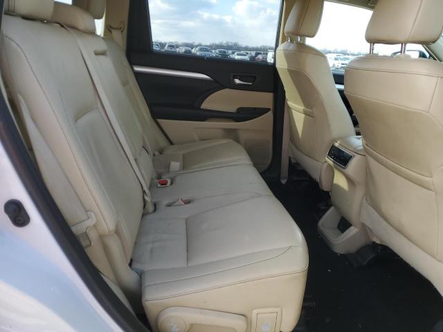 Photo 11 from auction – 2019 TOYOTA HIGHLANDER with VIN 5TDJZRFH1KS619010