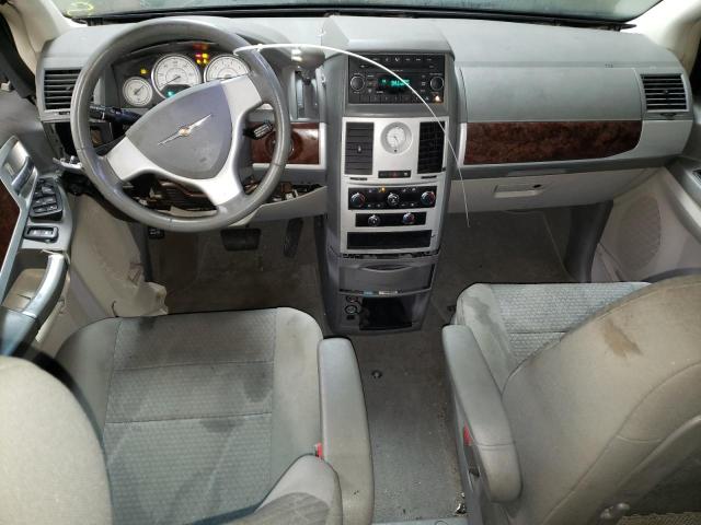 Photo 8 from auction – 2009 CHRYSLER TOWN & COU with VIN 2A8HR54159R638040