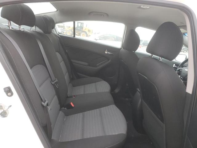 Photo 10 from auction – 2017 KIA FORTE LX with VIN 3KPFL4A76HE050022