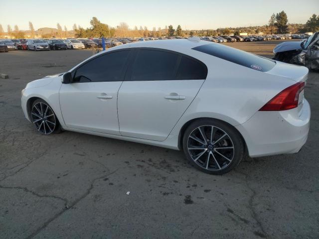 Photo 2 from auction – 2016 VOLVO S60 with VIN YV126MFJ8G2395620