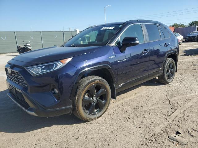 TOYOTA RAV4 XSE 2020 with VIN 2T3EWRFV2LW080638 - Photo from auction