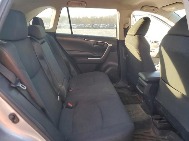 Photo 11 from auction – 2021 TOYOTA RAV4 LE with VIN 2T3F1RFV0MC206680