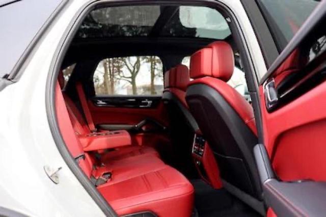 Photo 6 from auction – 2020 PORSCHE CAYENNE S with VIN WP1AB2AY1LDA28612