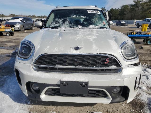 Photo 5 from auction – 2024 MINI COOPER S C with VIN WMZ83BR03R3S03985