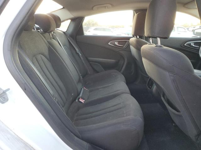 Photo 10 from auction – 2015 CHRYSLER 200 LIMITE with VIN 1C3CCCABXFN671651