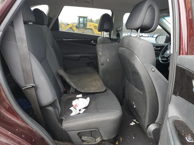 Photo 11 from auction – 2016 KIA SORENTO LX with VIN 5XYPG4A36GG118746