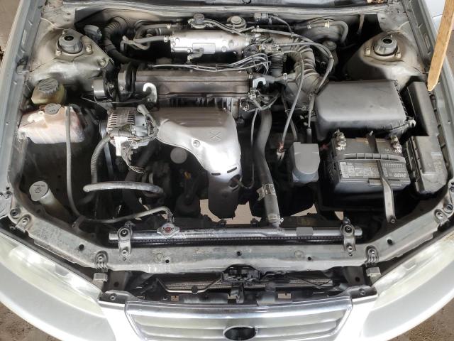 Photo 11 from auction – 2001 TOYOTA CAMRY CE with VIN 4T1BG22K41U046984