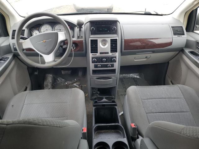 Photo 8 from auction – 2010 CHRYSLER TOWN & COU with VIN 2A4RR4DE5AR186453