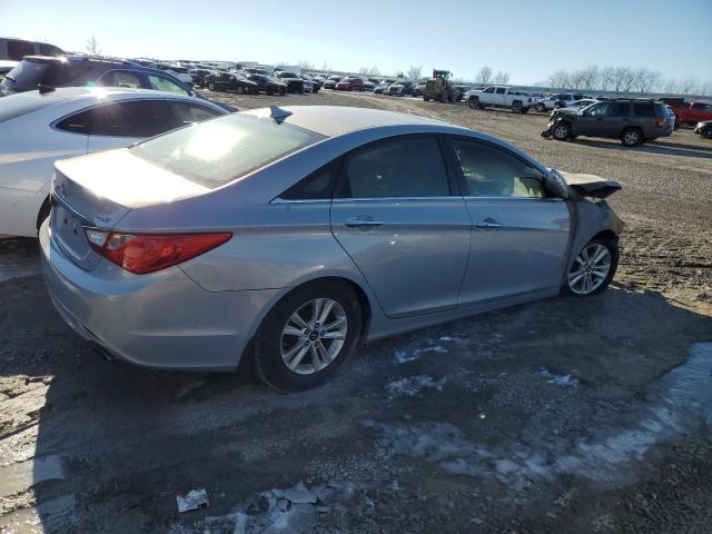 Photo 3 from auction – 2011 HYUNDAI SONATA SE with VIN 5NPEC4AB2BH280577