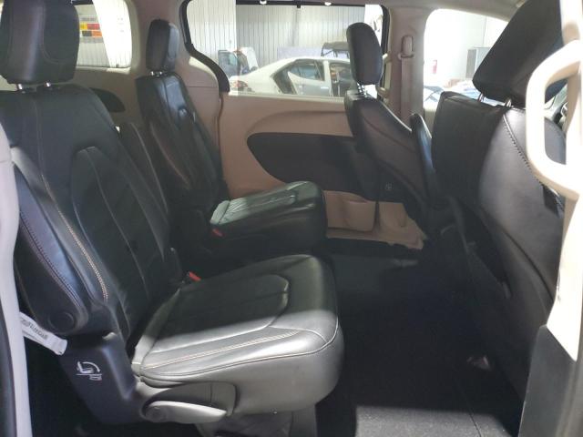 Photo 11 from auction – 2017 CHRYSLER PACIFICA T with VIN 2C4RC1BGXHR759299