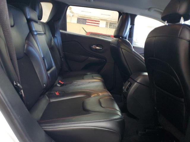 Photo 11 from auction – 2019 JEEP CHEROKEE T with VIN 1C4PJMBXXKD182976