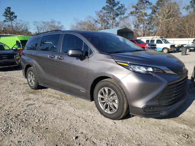 Photo 4 from auction – 2021 TOYOTA SIENNA LE with VIN 5TDBSKFC2MS023637