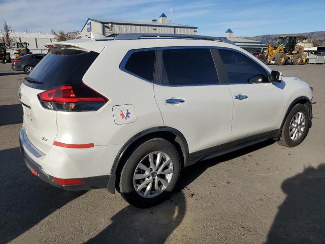 Photo 3 from auction – 2018 NISSAN ROGUE S with VIN KNMAT2MT8JP617022