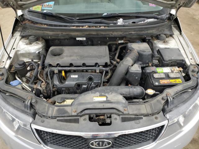 Photo 11 from auction – 2010 KIA FORTE EX with VIN KNAFU4A2XA5167862