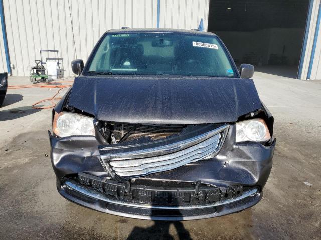 Photo 5 from auction – 2016 CHRYSLER TOWN & COU with VIN 2C4RC1BG8GR246499