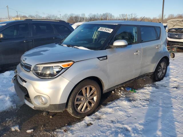 KIA SOUL + 2017 with VIN KNDJP3A55H7417998 - Photo from auction