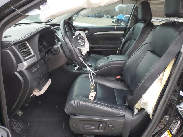 Photo 7 from auction – 2018 TOYOTA HIGHLANDER with VIN 5TDJZRFH7JS879751