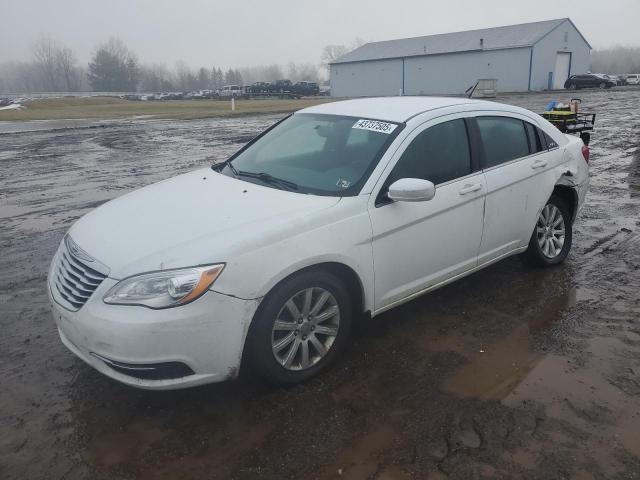 CHRYSLER 200 TOURIN 2014 with VIN 1C3CCBBB5EN185692 - Photo from auction
