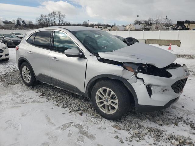 Photo 4 from auction – 2020 FORD ESCAPE SE with VIN 1FMCU0G64LUA85736