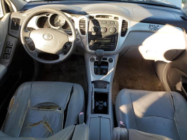 Photo 8 from auction – 2004 TOYOTA HIGHLANDER with VIN JTEGD21A540105415