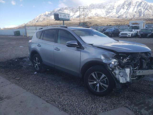 Photo 4 from auction – 2017 TOYOTA RAV4 XLE with VIN 2T3RFREV0HW657578