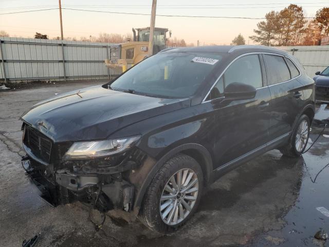 LINCOLN MKC 2019 with VIN 5LMCJ1C91KUL08079 - Photo from auction