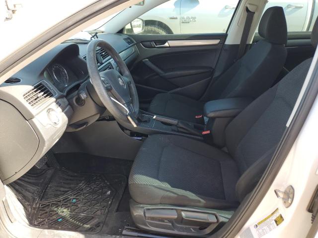 Photo 7 from auction – 2015 VOLKSWAGEN PASSAT S with VIN 1VWAT7A32FC091578