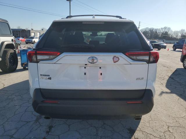 Photo 6 from auction – 2023 TOYOTA RAV4 XLE with VIN 2T3W1RFV3PC218052