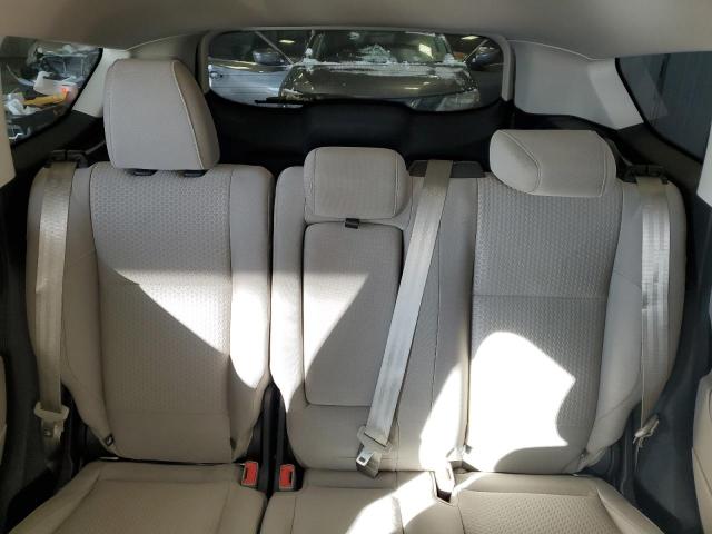 Photo 10 from auction – 2017 FORD ESCAPE SE with VIN 1FMCU9GD2HUC97349